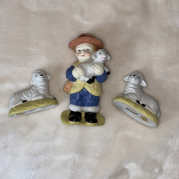 ✝️ Eleven Piece Nativity Set - Picture 8 of 16